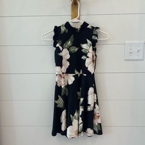 Ava & Yelly girls size 8 black floral dress